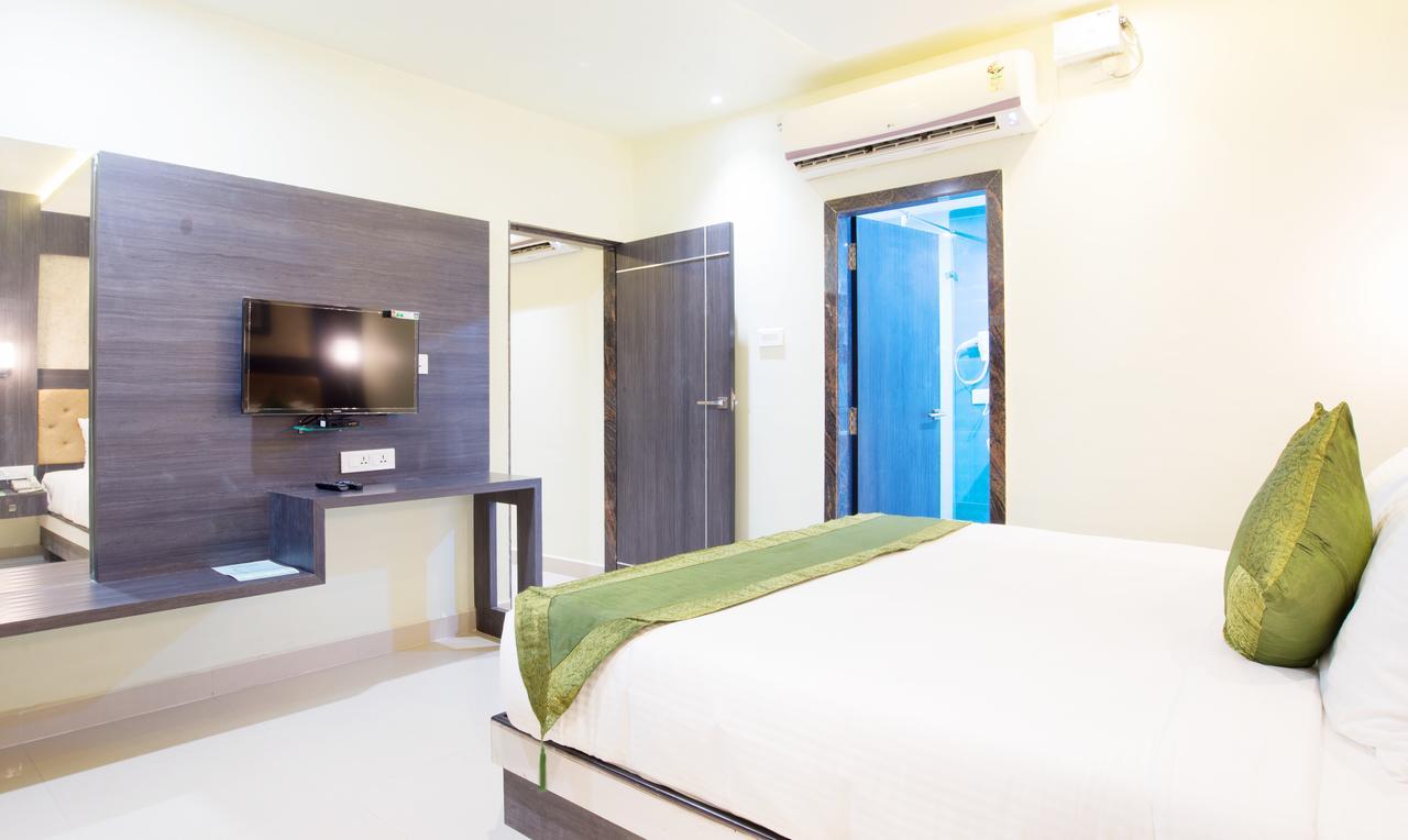 Olive Tree Hotel Vijayawada Ngoại thất bức ảnh