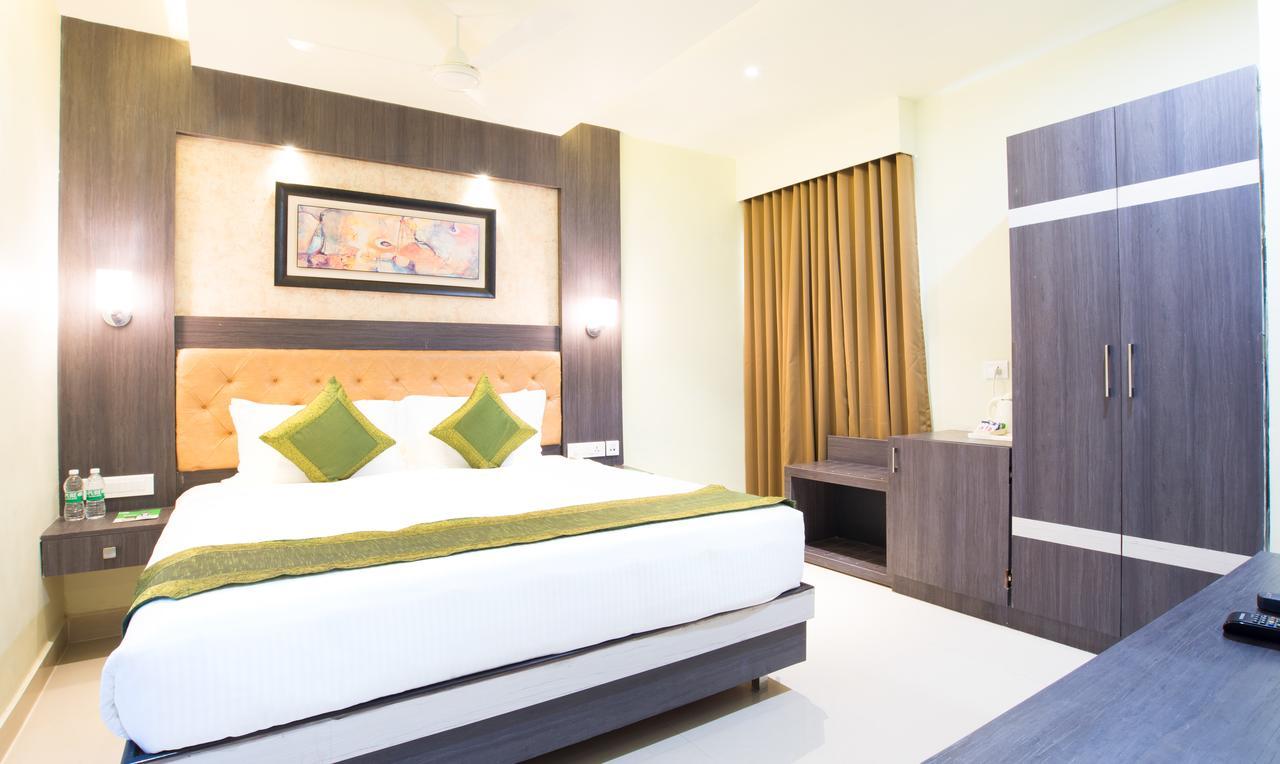 Olive Tree Hotel Vijayawada Ngoại thất bức ảnh