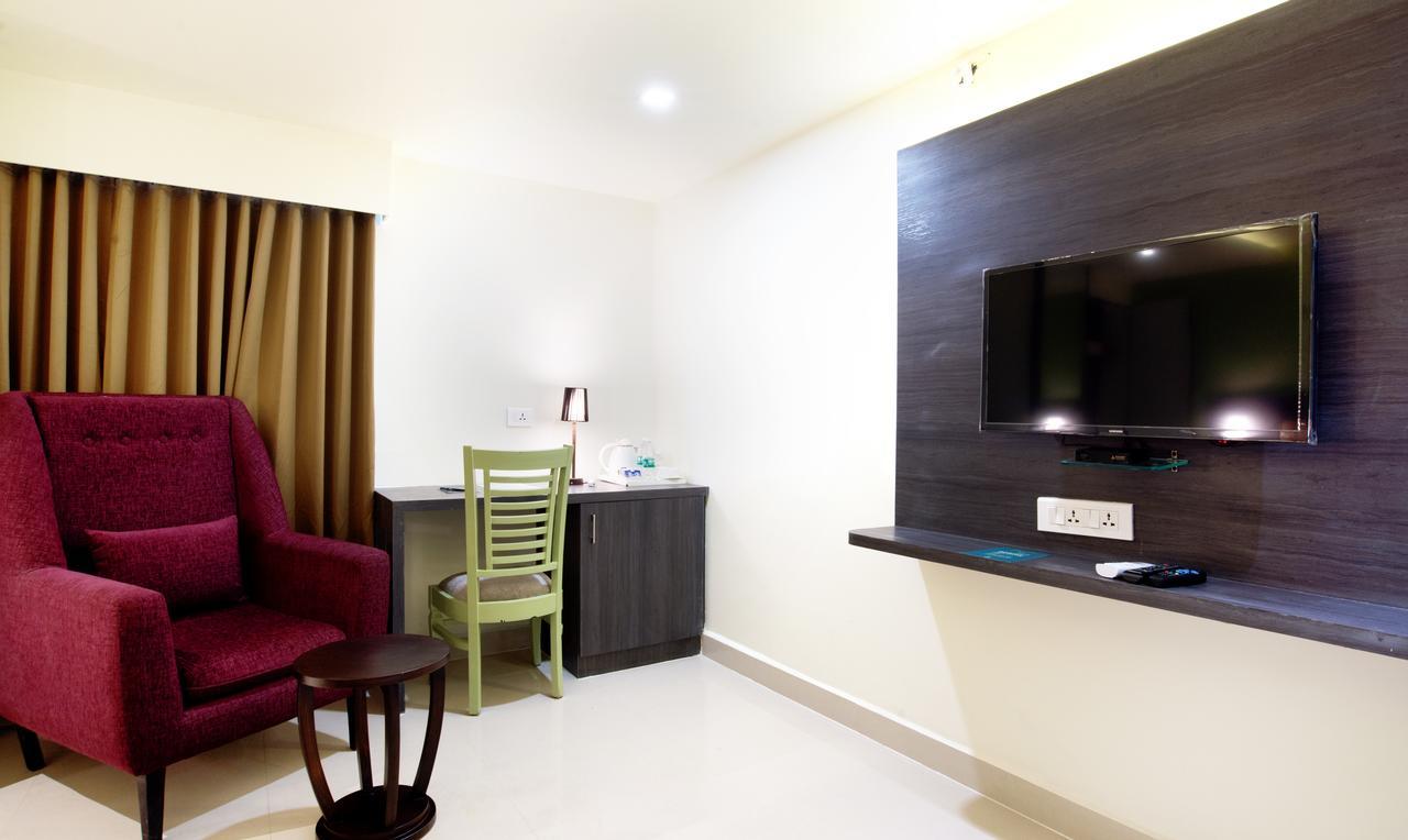 Olive Tree Hotel Vijayawada Ngoại thất bức ảnh